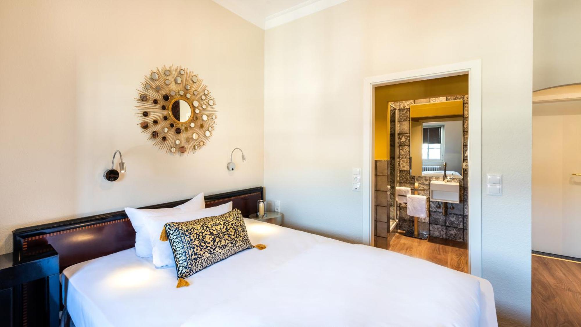 Hotel Wuerzburger Hof **** Bagian luar foto